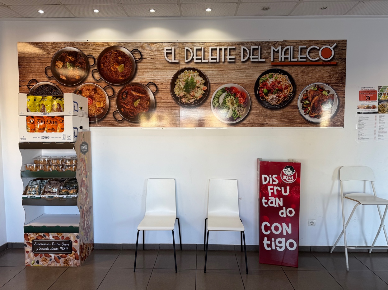 Variedad de platos de El Deleite del Malecó